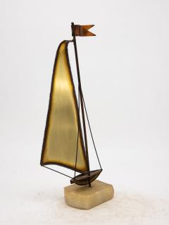 Vintage Brutalist Style Brass Sailboat on Onyx Base Signed by Demott 20th C - 3245311