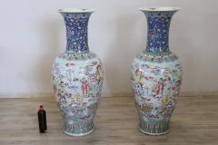 Vintage Chinese Canton Pair of Very Large Vase in Porcelain Hand Painted - 2246431