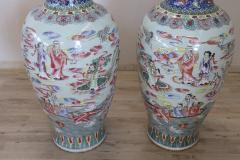 Vintage Chinese Canton Pair of Very Large Vase in Porcelain Hand Painted - 2246437