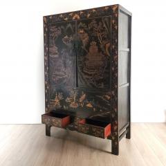 Vintage Chinese Gilt and Black Lacquered Wedding Cabinet circa 1960 - 3916036