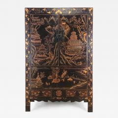 Vintage Chinese Gilt and Black Lacquered Wedding Cabinet circa 1960 - 3918104