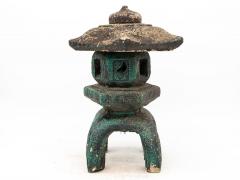 Vintage Composite Stone Yukimi Pagoda Lantern 1960s - 3606668