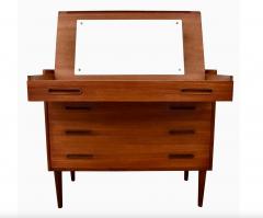 Vintage Danish Mid Century Modern Teak Low Boy Dresser Vanity - 3497632