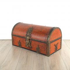 Vintage Domed Trunk in 19th Century Style Northern India - 4145863