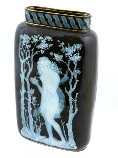 Vintage French Manner Pate Sur Pate Porcelain Vase Minton - 4096581