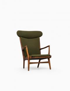 Vintage Hans Wegner AP 15 Lounge Chair in Oak and Mohair - 2987482