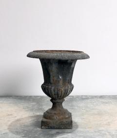 Vintage Iron Urn - 2084420