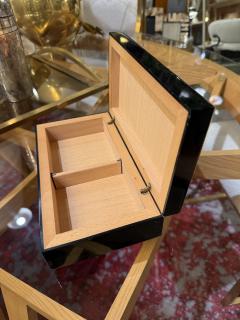 Vintage Italian Inlaid Horn and Wood Box with Hinged Lid - 4442581