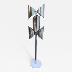 Vintage Italian Space Age Sculptural Chrome and Acrylic Floor Lamp - 3520644