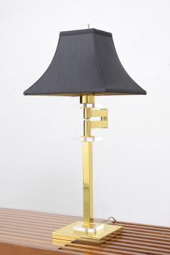 Vintage Lucite Mid Century Modern Table Lamp - 2936476