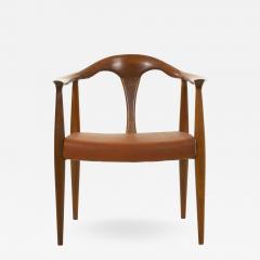 Vintage Mid Century Modern Sculpted Walnut Leather Lounge Arm Chair - 993527