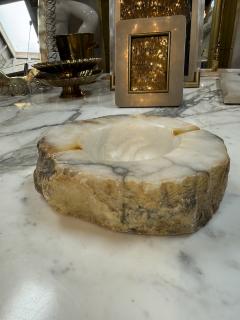 Vintage Natural Edge Marble Ashtray White Gray Veined Stone - 4725780