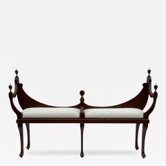 Vintage Old English Hepplewhite Style Courting Bench in Mahogany - 4369184