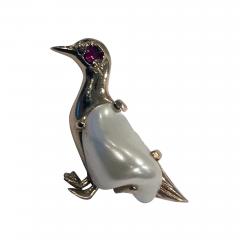 Vintage Pearl and Ruby Brooch in the form of a standing Duck - 1438532