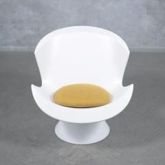 Vintage Post Modern Lounge Chairs in White Lacquer Finish Expertly Restored - 3355186