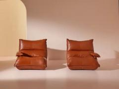 Vittorio Varo Vittorio Varo Pair of Leather Zinzolo Armchairs for Plan Interior Design Italy - 3473010