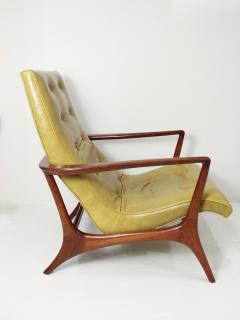 Vladimir Kagan Artisan Made in the Manner of Vladimir Kagan Green Leather Walnut Armchair - 3905238