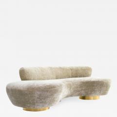 Vladimir Kagan Curved Sofa on Brass Bases by Vladimir Kagan - 563747