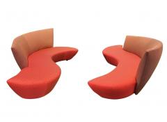 Vladimir Kagan Midcentury Pair of Curved Serpentine Bilboa Sofas by Vladimir Kagan for Preview - 1946043