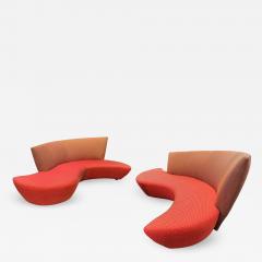 Vladimir Kagan Midcentury Pair of Curved Serpentine Bilboa Sofas by Vladimir Kagan for Preview - 1947507