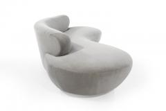 Vladimir Kagan Mohair Cloud Sofa on Walnut Bases by Vladimir Kagan for Directional - 1102683