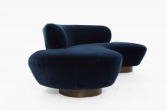 Vladimir Kagan Mohair Cloud Sofa on Walnut Bases by Vladimir Kagan for Directional - 1466244