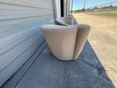 Vladimir Kagan Pair Of Vladimir Kagan For Weiman Nautilus Swivel Chairs - 4702144