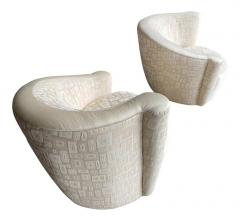 Vladimir Kagan Pair of Mid Century Modern Swivel Lounge Nautilus Chairs by Vladimir Kagan - 1939519
