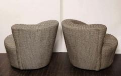 Vladimir Kagan Pair of Vintage Vladimir Kagan Style Swivel Chairs in Black and White Tweed - 2416340
