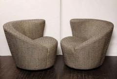 Vladimir Kagan Pair of Vintage Vladimir Kagan Style Swivel Chairs in Black and White Tweed - 2416342