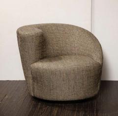 Vladimir Kagan Pair of Vintage Vladimir Kagan Style Swivel Chairs in Black and White Tweed - 2416345