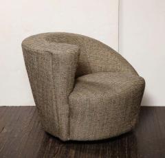 Vladimir Kagan Pair of Vintage Vladimir Kagan Style Swivel Chairs in Black and White Tweed - 2416347