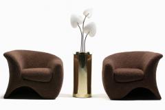 Vladimir Kagan Pair of Vladimir Kagan Hurricane Lounge Chairs in New Chocolate Brown Boucl  - 4621231