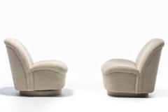 Vladimir Kagan Pair of Vladimir Kagan for Directional Swivel Chairs and Ottoman in Ivory Boucl  - 2630016