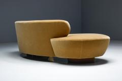 Vladimir Kagan Serpentine Sofa by Vladimir Kagan for Directional United States 1980s - 4396440