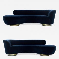 Vladimir Kagan Set of Opposing Serpentine Sofas in Deep Blue Mohair by Vladimir Kagan - 1012512