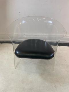 Vladimir Kagan VLADIMIR KAGAN LUCITE CLUB CHAIR - 2107881