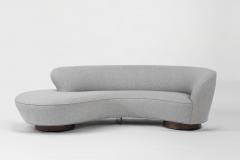 Vladimir Kagan Vintage Vladimir Kagan Serpentine Sofa Right Arm Configuration Circa 1970s - 3866765