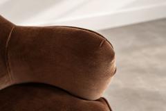 Vladimir Kagan Vladimir Kagan Barrel Lounge Chairs in Brown Velvet and Walnut Legs - 4788503
