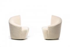 Vladimir Kagan Vladimir Kagan Bilbao Swivel Slipper Chairs in Ivory Boucl  - 2205361