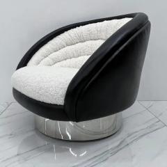 Vladimir Kagan Vladimir Kagan Crescent Lounge Chair in Ivory Boucle and Black Leather 1970s - 3176141