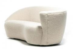Vladimir Kagan Vladimir Kagan Nautilus Sofa in Ivory White Boucl by Directional c 1990 - 3413920