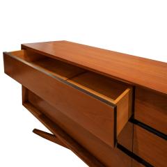 Vladimir Kagan Vladimir Kagan Rare and Iconic Large Chest of Drawers in Walnut 1950s - 2699685