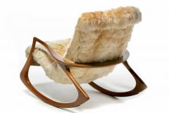 Vladimir Kagan Vladimir Kagan Rocking Chair Upholstered in Champagne Ivory Peruvian Alpaca - 2685995