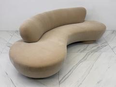 Vladimir Kagan Vladimir Kagan Serpentine Cloud Sofa for Directional in Tan Mohair - 3614616