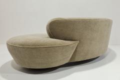 Vladimir Kagan Vladimir Kagan Serpentine Cloud Sofa in Maharam Mushroom Mohair - 4310716