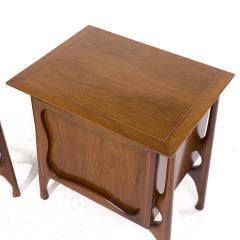 Vladimir Kagan Vladimir Kagan Style Mid Century Sculptural Walnut Nightstands Pair - 3920976