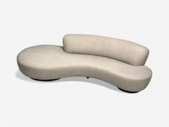 Vladimir Kagan Vladimir Kagan Walnut Fabric Monumental Serpentine Sofa USA 2000s - 4272100