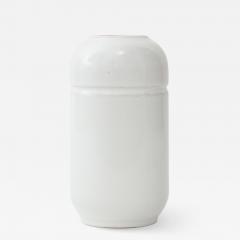 WHITE CERAMIC VASE - 1618185