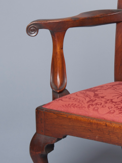 Walnut Queen Anne Arm Chair - 1400939